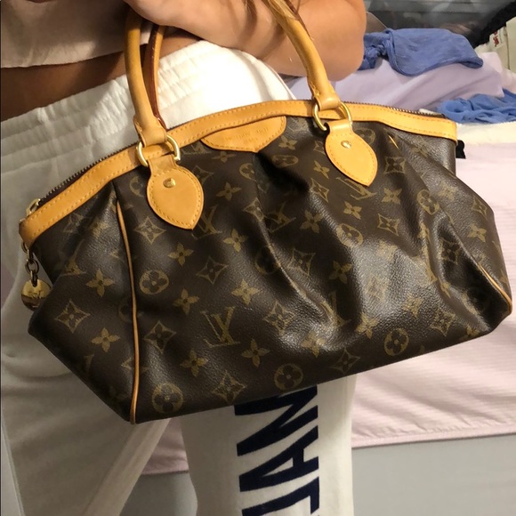 Louis Vuitton Tivoli✨ - Picture 5 of 13